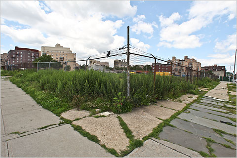 broadwaytriangle-480